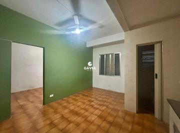 Apartamento · 43m² · 1 Quarto · 1 Vaga · Apartamento à venda no Centro em São Vicente.