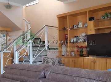 Casa de 4 quartos, São Paulo · Sobrado com 243m² no Imirim
