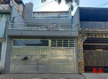 c68759742ef48d6fc7d2e677d0dab40759b12701 · Casa com 3 suítes e 2 vagas  -  Pestana - Osasco