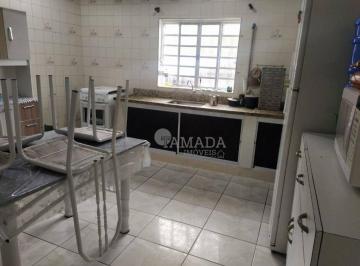 6a80f4ad6c6c1818a42eb63e02777772fc6823e2 · Chácara com área de lazer e localização privilegiada