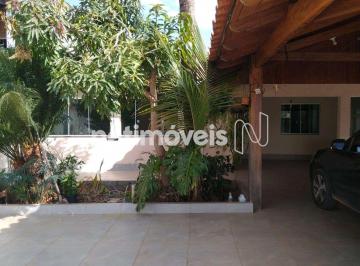 2eff99a0-7-vp-07.jpeg · Oportunidade - Casa em Vicente Pires - Rua 3 - Lote 800m²
