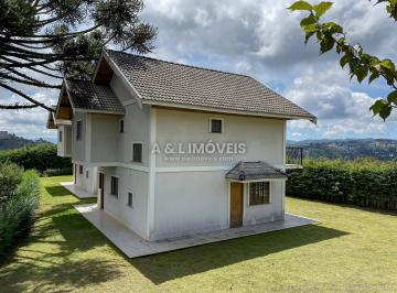 Casa · 123m² · 3 Quartos · 2 Vagas · Sobrado em Campos do Jordão | Atalaia, 3 Suítes e Vista para o Vale