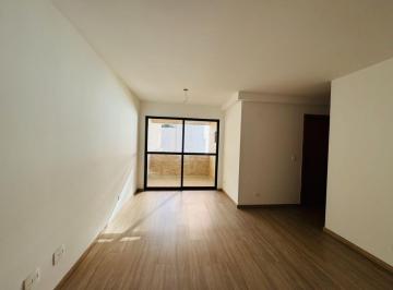 Apartamento de 2 quartos, Curitiba · Dois quartos e dois banheiros no Centro de Curitiba