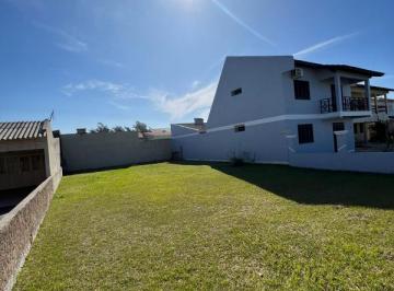 Apartamento · 300m² · TERRENO 200 METROS DO MAR