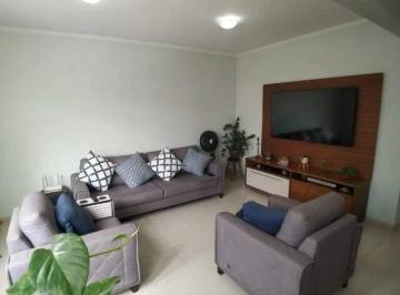 Casa · 230m² · 3 Quartos · 4 Vagas · Sobrado à venda no Aparecida em Santos.