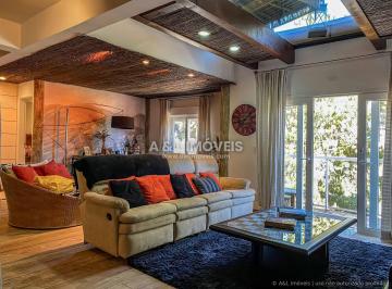 Apartamento · 230m² · 4 Quartos · 2 Vagas · Cobertura Triplex Capivari | 230 m², 4 Suítes, Spa e Sauna Privativa
