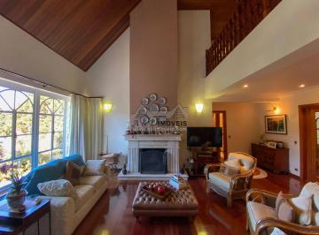 Apartamento · 289m² · 5 Quartos · 2 Vagas · Cobertura duplex de alto padrão no Capivari em Campos do Jordão