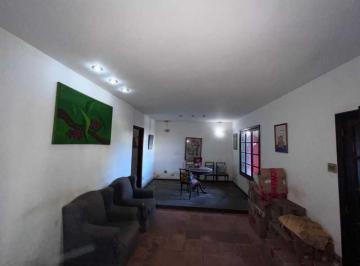 Casa · 403m² · 4 Quartos · 2 Vagas · Casa à venda - em Tanque