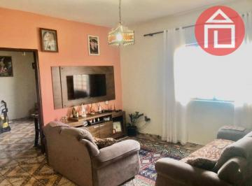 e89dea06b12cb14db4a81090d3b839566b45b009 · Casa com 6 dormitórios à venda, 318 m² por R$ 700.000,00 - Vila Aparecida - Bragança Paulista/SP