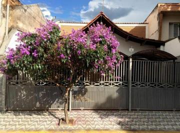Casa · 275m² · 6 Quartos · 3 Vagas · Casa em Rua Quinze de Novembro - Centro - Taubaté/SP