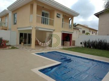 Casa · 275m² · 4 Quartos · 4 Vagas · Belo sobrado com piscina aquecida e quintal.