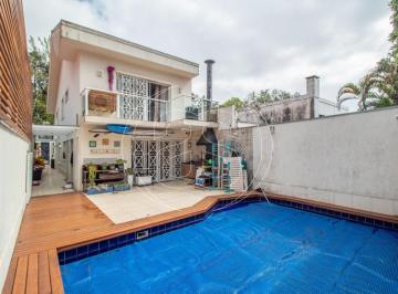 Casa · 192m² · 3 Quartos · 2 Vagas · LINDA CASA NO MIOLO DO ALTO DA BOA VISTA