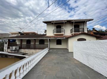 Casa · 400m² · 6 Quartos · Casa em Centro  -  São Lourenço da Serra