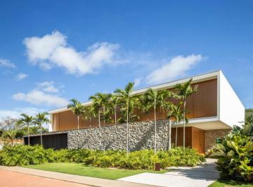 Casa · 1373m² · 5 Quartos · 5 Vagas · Para quem reconhece intenção no primeiro olhar.