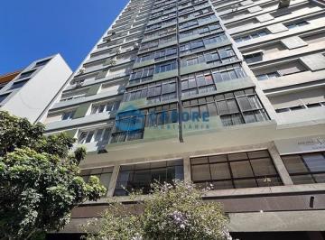 23915311_4.jpg · Apartamento três dormitorios elevador no CENTRO