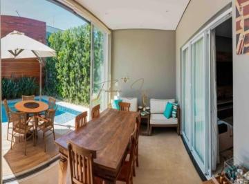 Casa · 358m² · 3 Quartos · 6 Vagas · Casa à venda no Residencial Fiorella em Valinhos.