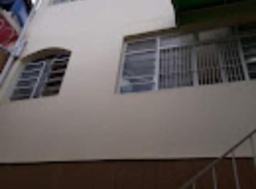 Casa · 180m² · 3 Quartos · 4 Vagas · Sobrado - Pq. Casa de Pedra