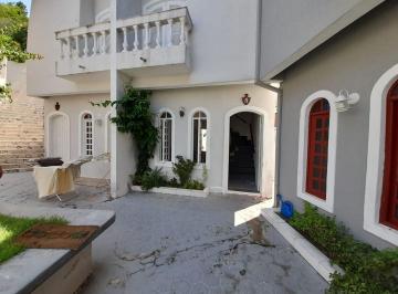 Casa · 69m² · 2 Quartos · 1 Vaga · Casa de condomínio em  Rua José Vieira da Mota - Prainha - Caraguatatuba/SP