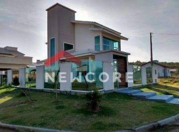 Casa · 300m² · 2 Quartos · 1 Vaga · Sobrado em  Rua Pedro Pires - Itapiruba - Imbituba/SC