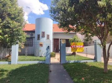 Casa · 215m² · 3 Quartos · 1 Vaga · Localiza Negócios Imobiliários | Imóveis em Marechal Cândido Rondon/PR e Região