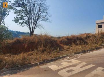 ee2b2e8a3dbdb3ab50fb2efeb2c6d4b515249eb8 · Terreno à venda, 244 m² por R$ 118.000,00 - Flamboyant - Varginha/MG