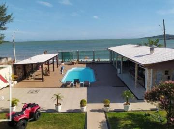 Casa · 600m² · 8 Quartos · Casa conceito Pé na Areia a venda por R$ 3.200.000 - Santa Mônica - Guarapari/ES