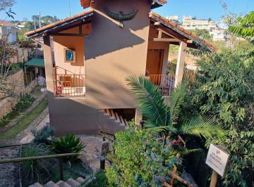 Casa de 4 quartos, Cunha · Imóvel residencial e comercial em lugar tranquilo, excelente padrão.