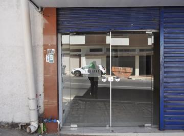 Comercial · Especial Sala Frente Av Goiás Próximo ao Novos Empreendimentos que estão sendo Feito no Centro