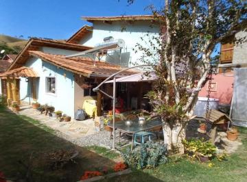 casa e quintal · Casa - Bocaina de Minas
