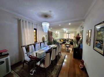 Casa · 220m² · 3 Quartos · 4 Vagas · Casa á venda localizada no Jardim Bonfiglioli...