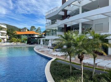 Apartamento de 4 quartos, Florianópolis · Apartamento com 4 suítes em condomínio clube Cachoeira do Bom Jesus