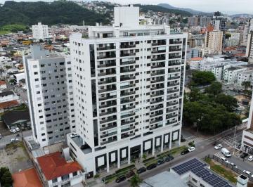 Apartamento · 137m² · 3 Quartos · 2 Vagas · Apartamento sendo 03 dormitórios  e duas suítes no Kobrasol