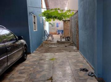 Casa · 200m² · 3 Quartos · 2 Vagas · VENDO - CASA - NATO VETORASSO