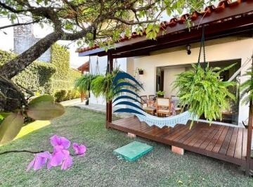 Foto 01 · Excelente casa  à venda em condomínio no Itaigara com 6/4 sendo 4 suítes