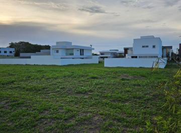 Terreno , Cabo Frio · Lote à Venda Terras de Alphaville Cabo Frio