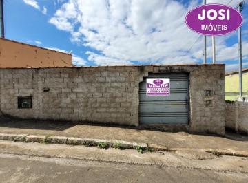 Foto 09 · Casa para venda com terreno na frente em ótima localização na Vila Betania em Alfenas