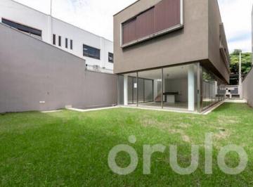 Casa de 3 quartos, São Paulo · Casa nova ao lado do parque Ibirapuera com 3 suites 8 vagas