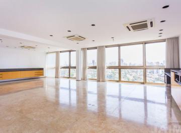 Apartamento · 408m² · 3 Quartos · 5 Vagas · Execelente apartamento vago andar alto! 03 dormitórios, 05 vagas em Higienópolis!