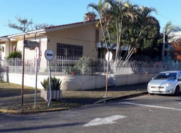 Apartamento · 360m² · 3 Quartos · 3 Vagas · 
                                Casa no Centro de Estância Velha, residencial e comercial
         