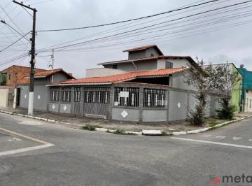 2022/09/c6bde1bb1d26770b59fbd7d95f4304c7.jpg · CASA - MORADA DO CONTORNO