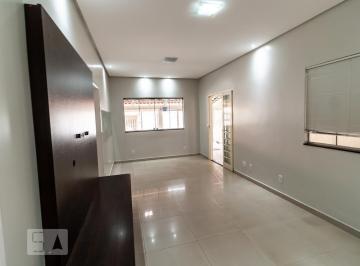 Casa · 200m² · 4 Quartos · 5 Vagas · Casa para Aluguel - Guará, 4 Quartos, 200 m² - Brasília