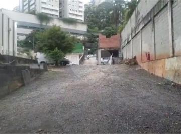 Área de Serviço · Terreno à venda em Jardim Caboré - SP