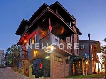 Comercial · 630m² · 13 Quartos · 10 Vagas · Hotel em Rua 41295 - Praia do Rosa - Imbituba/SC