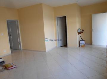 Casa · 168m² · 3 Quartos · 2 Vagas · Casa com 3 dormitórios Região do Aeroporto