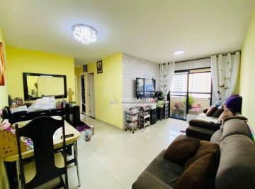 Apartamento com sacada · Apartamento à venda no Guarapiranga Park