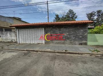 Casa · 250m² · 3 Quartos · 4 Vagas · Casa térrea, 3 dormitórios (1s), 4 vagas, edícula sobreposta (3 cômodos cada)