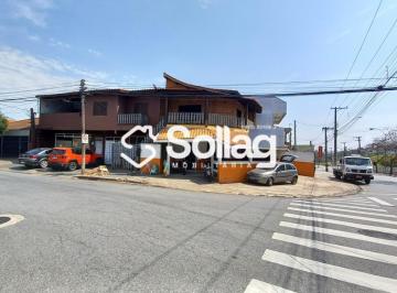 Comercial · 225m² · Prédio comercial em ótima localização comercial em Louveira .