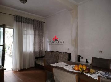Casa · 128m² · 2 Quartos · 3 Vagas · Casas antigas no terreno  na região da Vila Ré