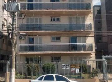 Apartamento · 147m² · 3 Quartos · 1 Vaga · Excelente apartamento térreo com 3 dormitórios à venda