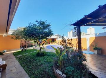 Casa · 500m² · 5 Quartos · 6 Vagas · 
                                Sobrado 5 dormitórios, com 2 suítes, 4 Vagas no bairro Moinhos de v